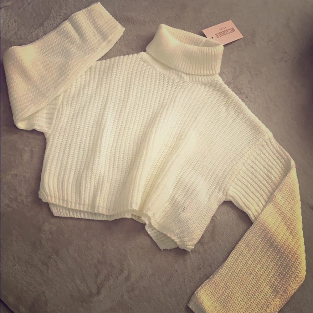 Crop sweater